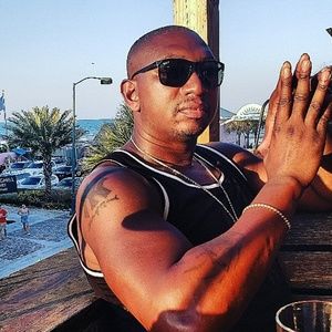 Meet your Posher, Vance